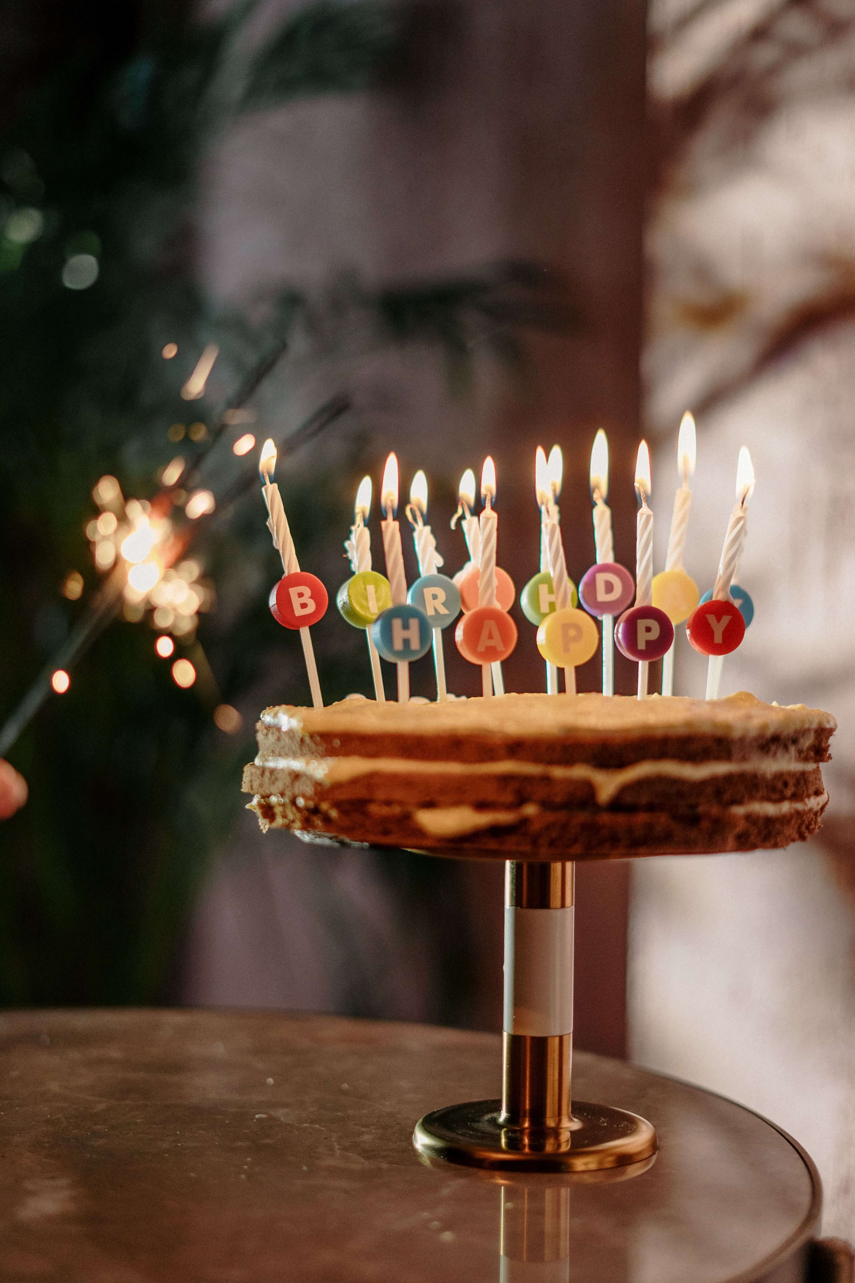 Custom edible printing on macarons and confections